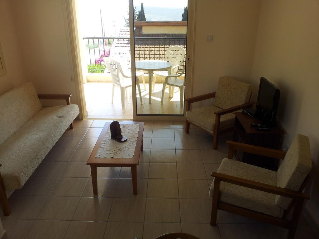 Lazaros Pissouri Apartments Pokoj fotografie